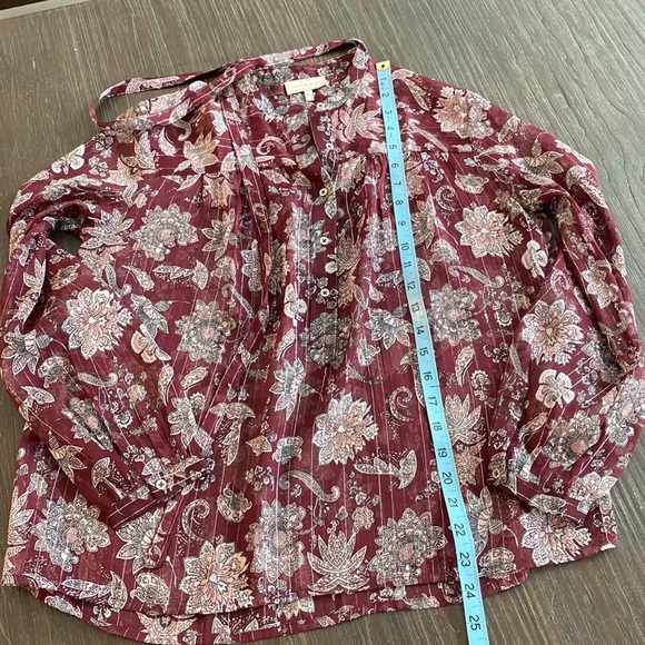 Lucky brand ladies sheer blouse with paisley design in size extra small. - Picture 9 of 9